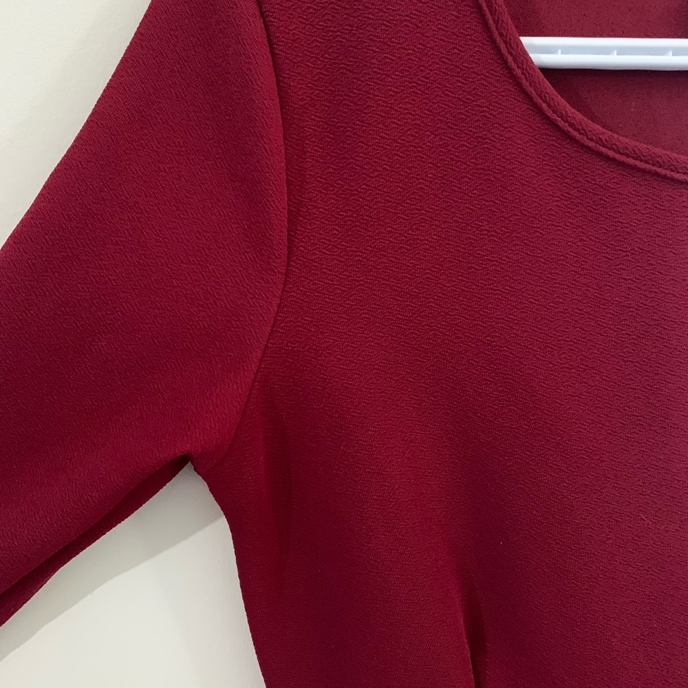 WDG classic red dress medium - Picture 3 of 6